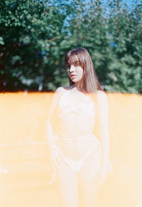 Nemmy Horin pornostar perfekte fotos