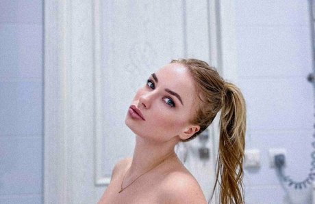 santase schöne akt archiv