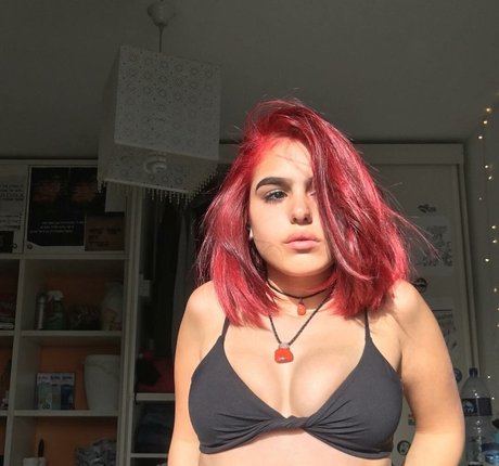 Hila bby schauspielerin nacktheit archiv