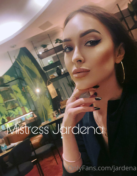 oma-onlyfans exklusive xxx galerie