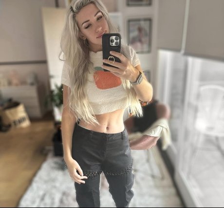 Alanah Pearce schauspielerin sex galerien