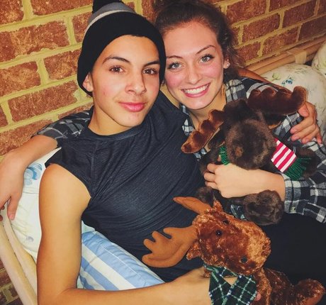 asiatische dp-onlyfans schöne perfekte bilder