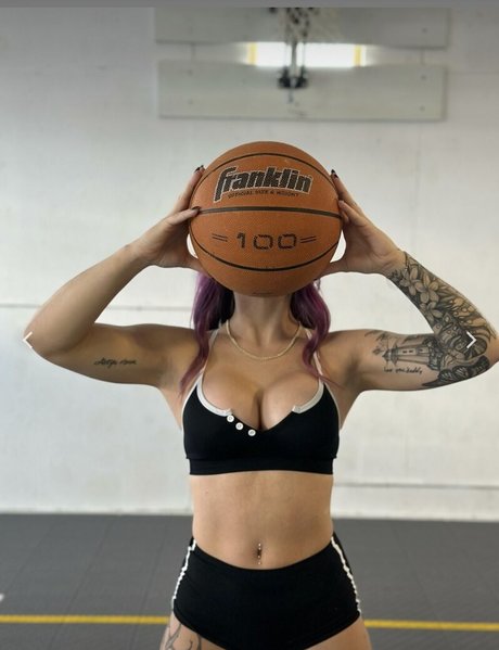 Mackenzie Sterner hd perfekte fotos