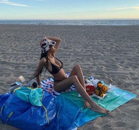 Kira Imani pornostar schöne fotos