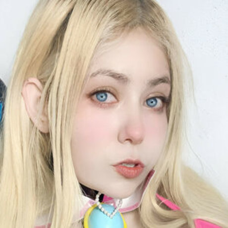 Claudia Coppelia heiße beste foto