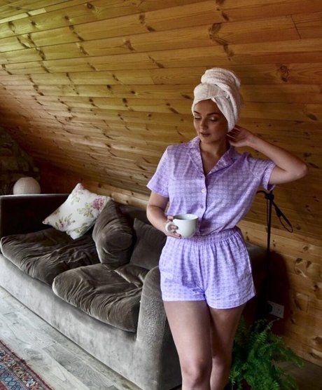 Sophie Wallace schauspielerin schöne bilder