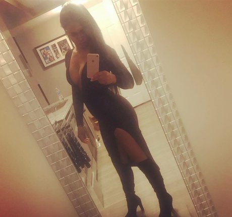 Renee Michelle kunst exklusive bild