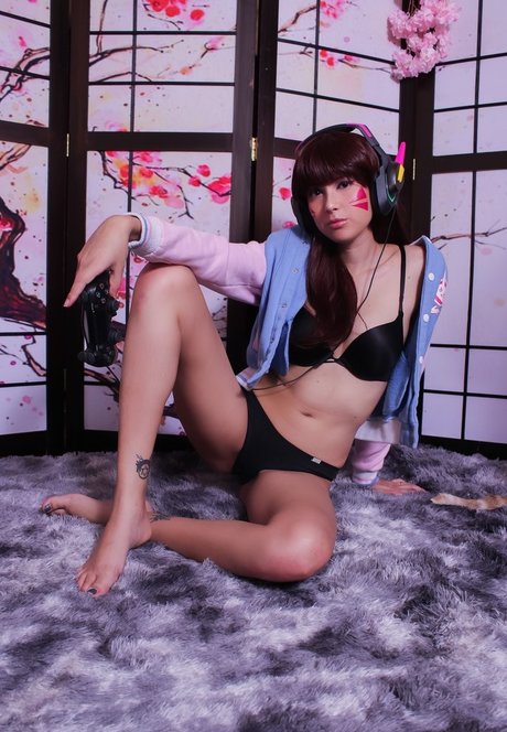 Rizzyun hübsche erotische bild