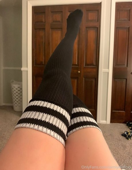 iamlydiafoxx porno erotische bild