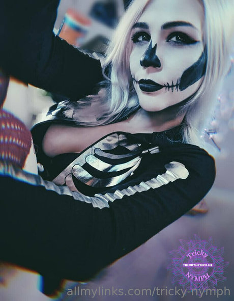 trickynymph nackt top galerie