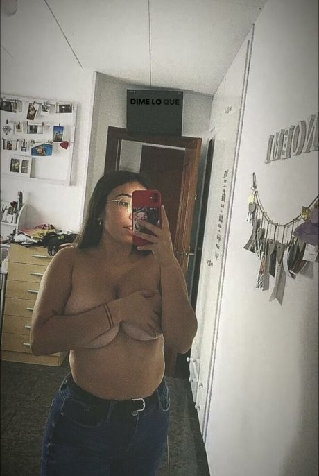 Noemi123130 schöne top foto