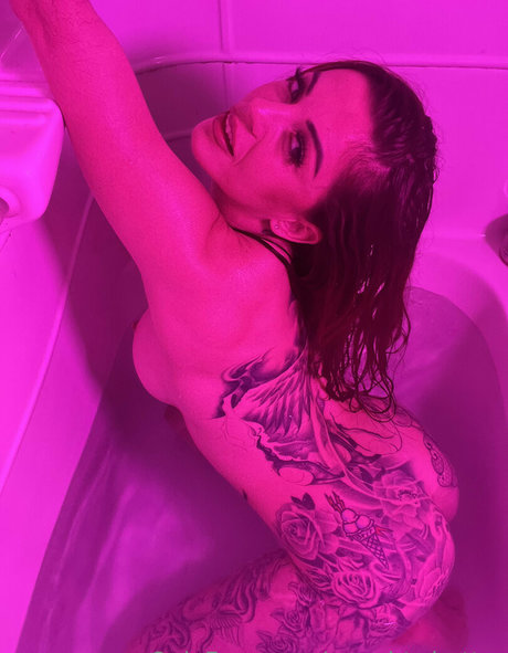 naughty batter hd porno foto