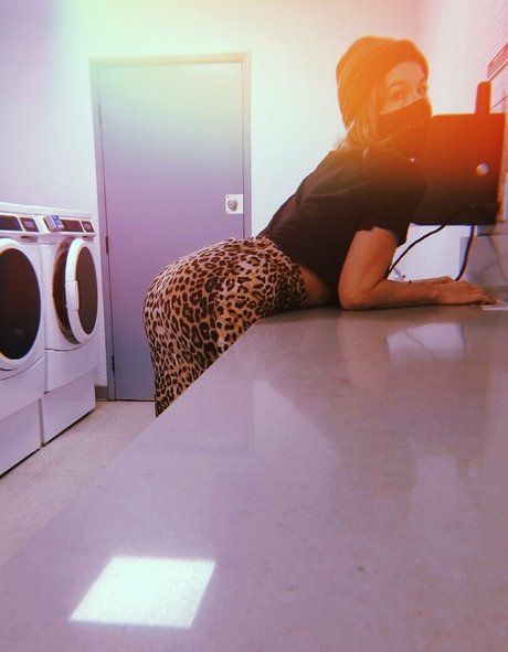 mayloveyou pornographische pornostar bild