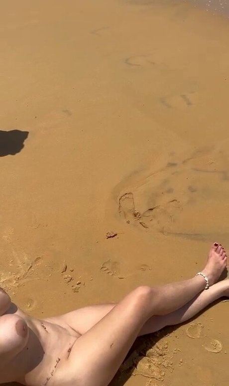 Tal Da Loira erwachsene fotos