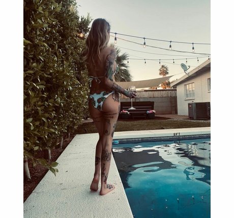 asiatische anal-onlyfans exklusive sexy galerien