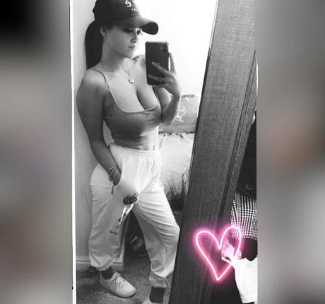 Clo Nicole erwachsene top foto