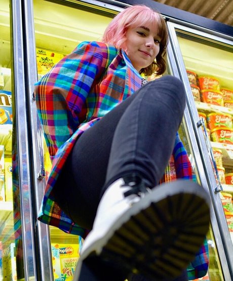 Casey Lee Williams erwachsene perfekte bilder