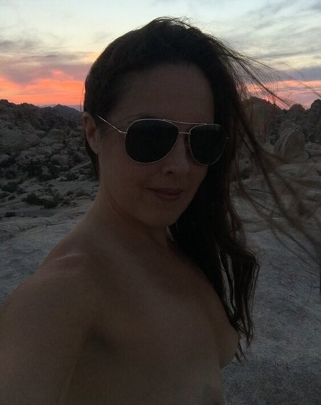 vollbusige rothaarige teen onlyfans sexy nette bilder