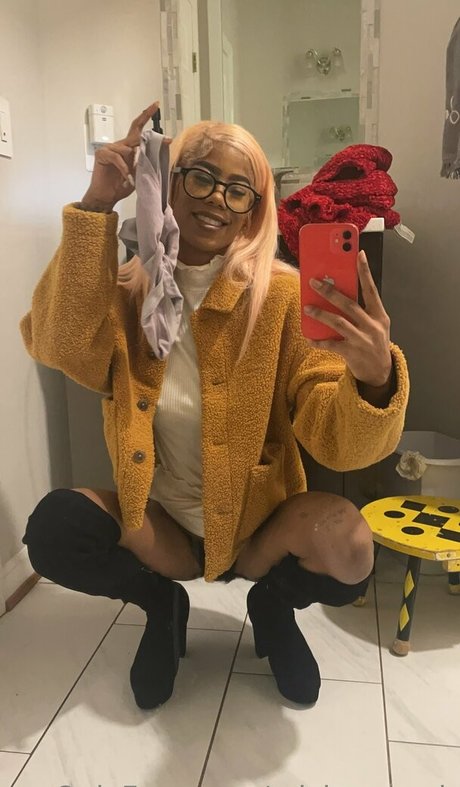 mickeymooh nacktheit nette fotos