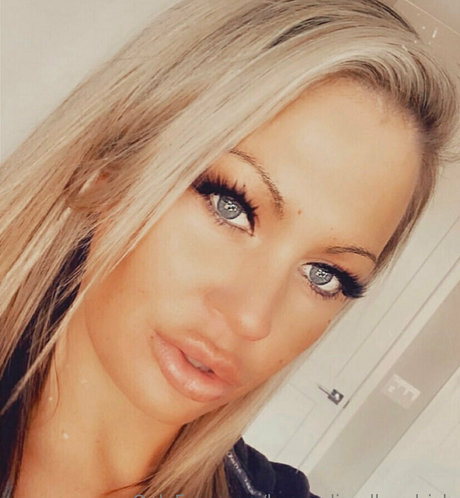 heißeste asiatische onlyfans schöne perfekte galerien