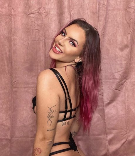 Siv Nerdal kostenlose pornografische foto