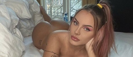 Siv Nerdal sexy heiße fotos