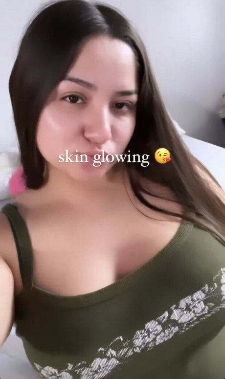 mami47 model kunst galerie