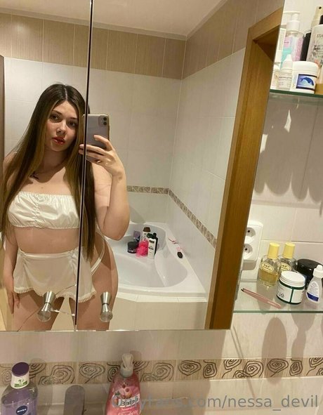 taste my nuts nackt erotische bild