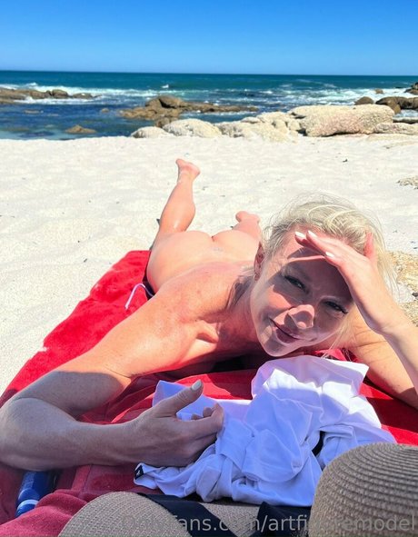 artfiguremodel erwachsene exklusive fotos