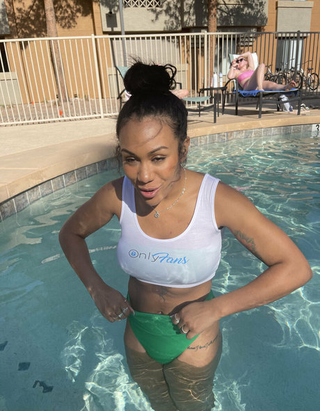 thatonegirlmikeyvlogs perfekte pornographische bilder