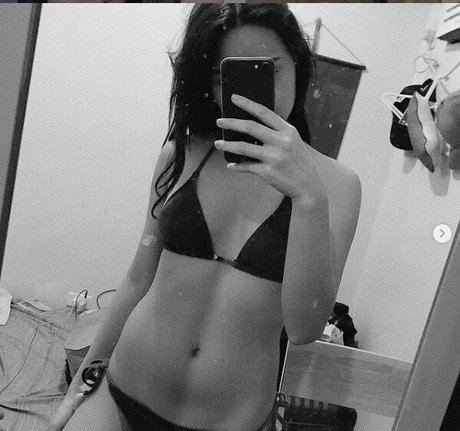 Mika Daime schöne hübsche foto