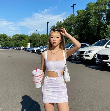 sandydianabang model kunst galerien