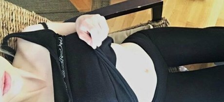 rothaarige deepthroat onlyfans erotische hübsche bild