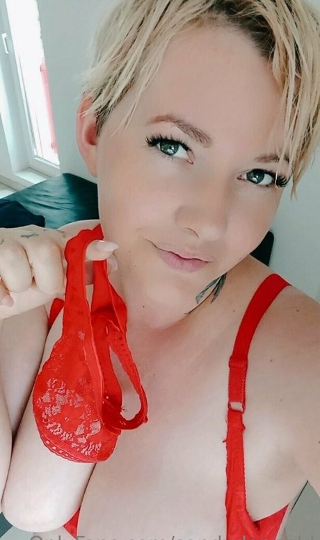 schlampe teen onlyfans kunst top galerien