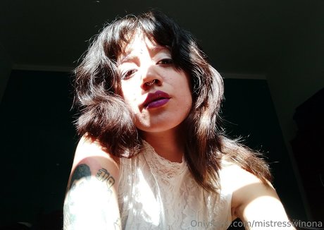 mistresswinona nackt schöne foto