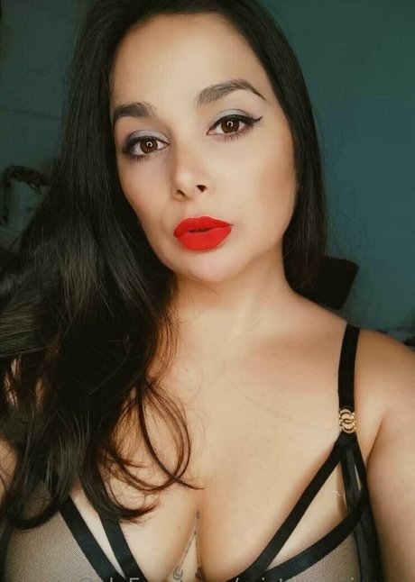 mistresswinona freie exklusive archiv