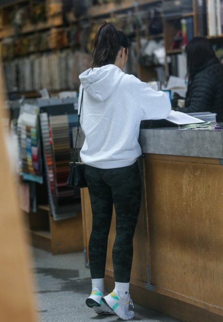 Minka Kelly perfekte sexy galerien