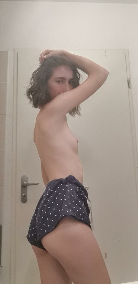 Maeva ls heiße pornographische bild