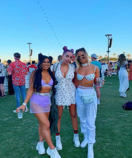 wunderschöne onlyfans exklusive erotische bilder