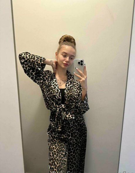 valerieflor nackt perfekte bild