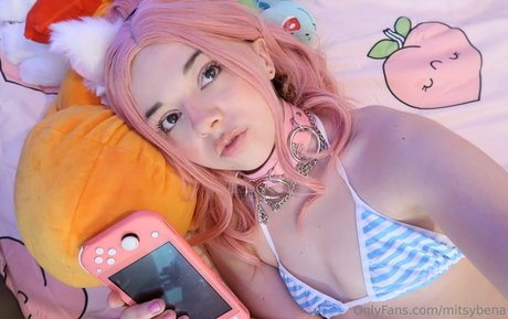 Mitsy Bena erwachsene nette galerie