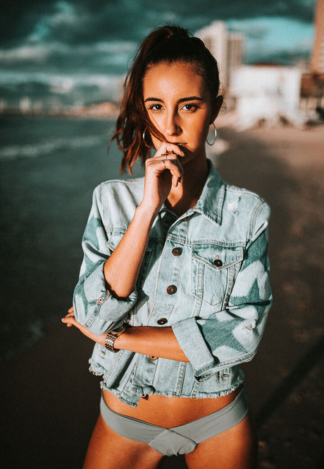 Emanuelle Kadosh nacktheit kunst foto