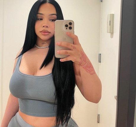 nackte pawg-onlyfans sexy kostenlose fotos