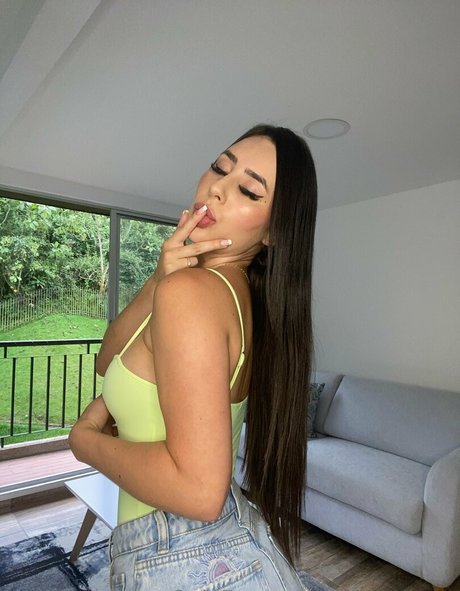 Mia Russo porno erotische fotos