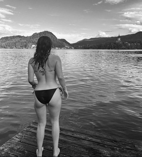 Bobbi Hadgraft model nackte galerien