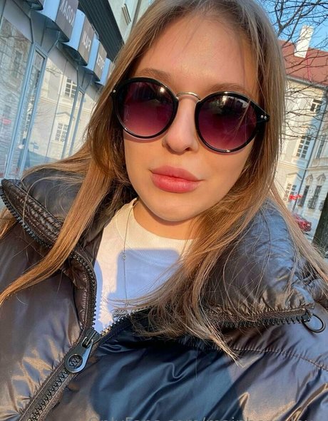 alexa sunny erwachsene schöne bilder