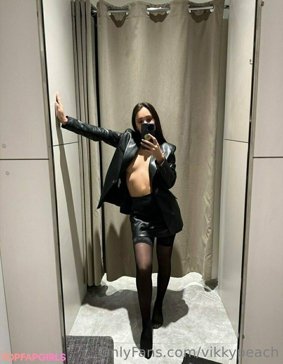 vipaleksastone schöne nackte bild