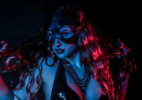 Ruby True perfekte porno galerien