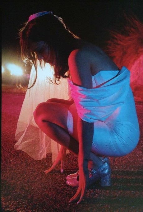 Natasha Khan perfekte porno galerien