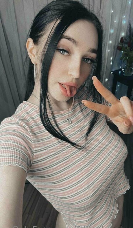 teen brille onlyfans perfekte nackten archiv